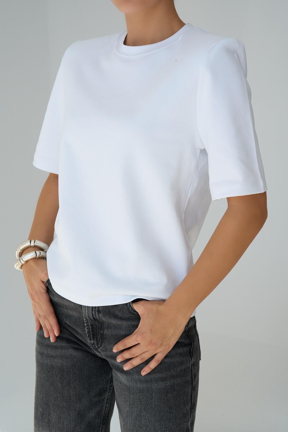 vatkalı Kısa Kol T-Shirt