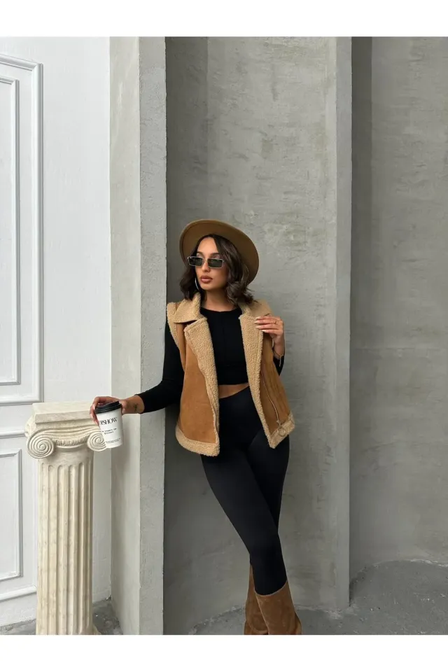 İçi Kürklü Fermuarlı Süet Yakası Kürklü Yelek