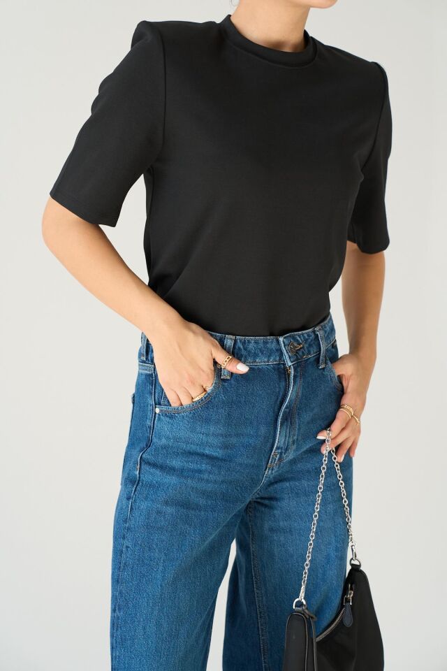 Vatkalı Kısa Kol T-shirt